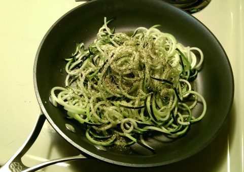 Creamy zucchini noodles
