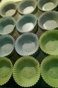 Cheesy broccoli muffins