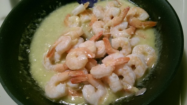 Lemony Zucchini Noodle Shrimp Scampi